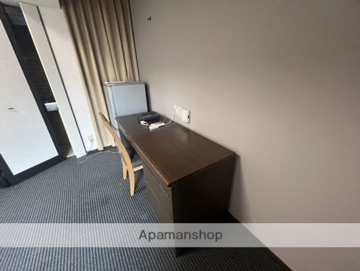 ミールズ新大阪の内装