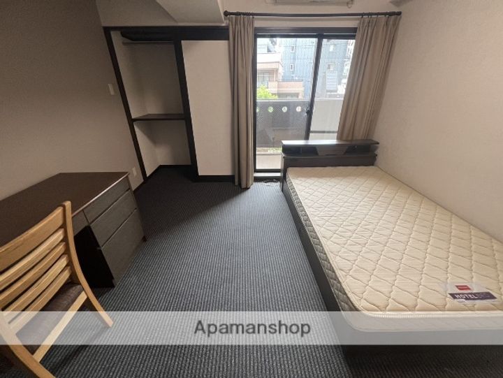 ミールズ新大阪の内装