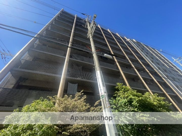 ミールズ新大阪の外観