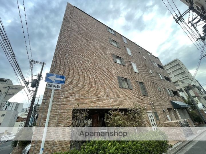 アルシェ江坂の外観