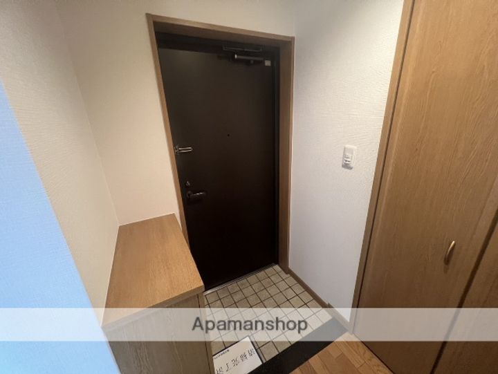 CITYLIFEレイセニット北大阪の玄関