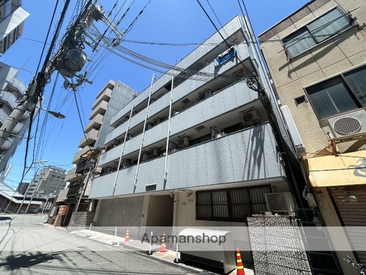 フレックス新大阪Ⅱの外観
