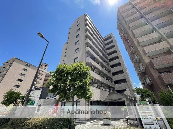 トーカン東淀川キャステールの外観