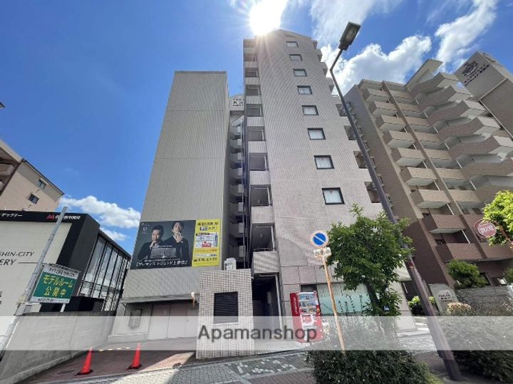 トーカン東淀川キャステールの外観