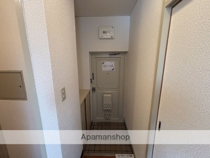 グランドハイツ北の玄関