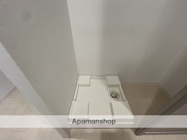 大阪府大阪市淀川区西宮原2丁目の賃貸マンションの内装