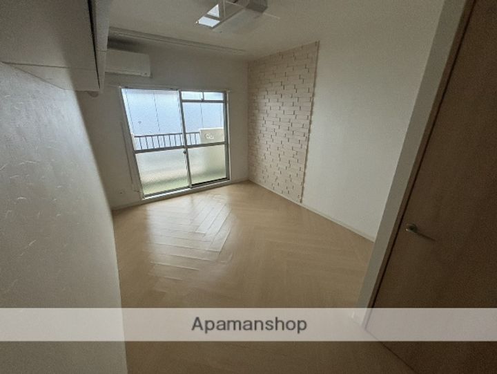 フルーレ小松の内装