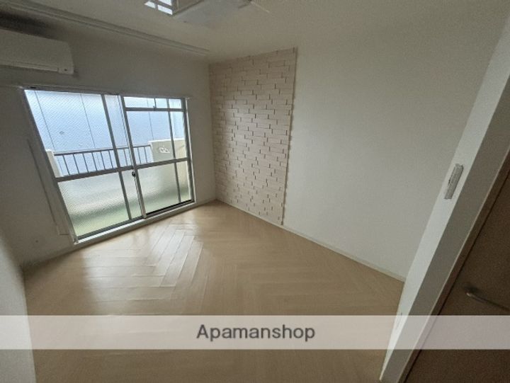 フルーレ小松の内装