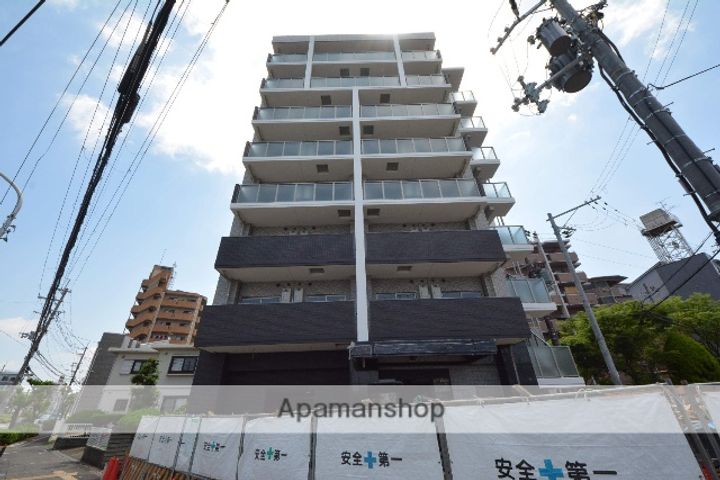 プロヴィスタ新大阪イーストゲートの外観