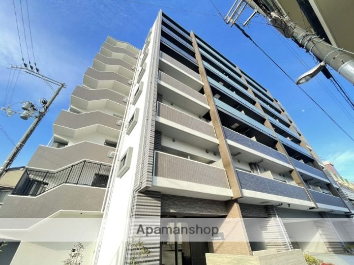 ベルヴェーレ新大阪の外観