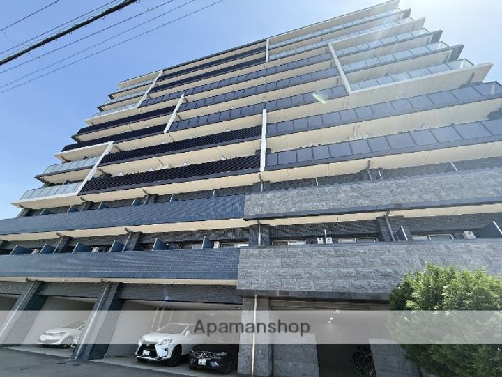 プレサンス新大阪イオリアの外観