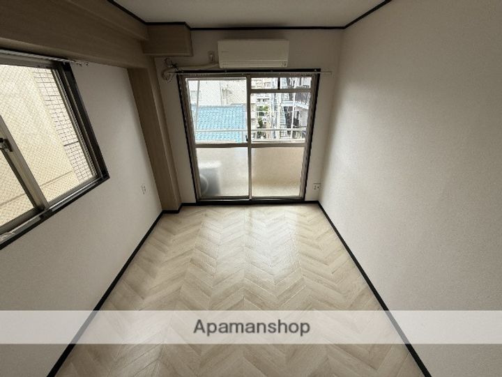 プルグランドⅡの居間