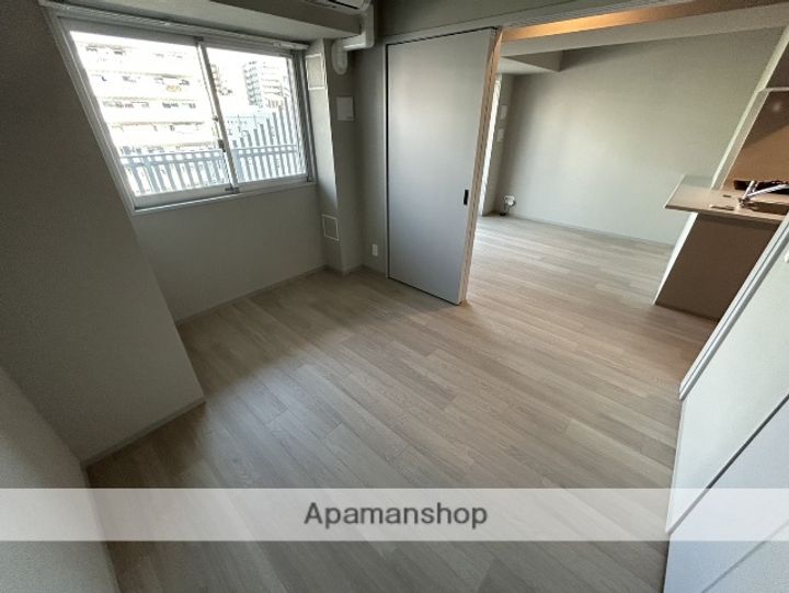 TOPAZ江坂の内装