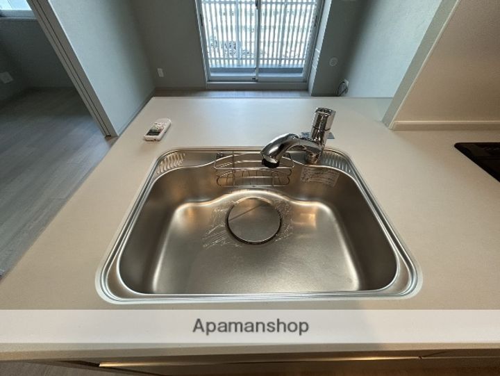 TOPAZ江坂の内装