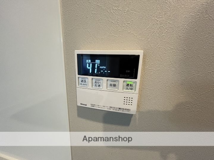 TOPAZ江坂の内装