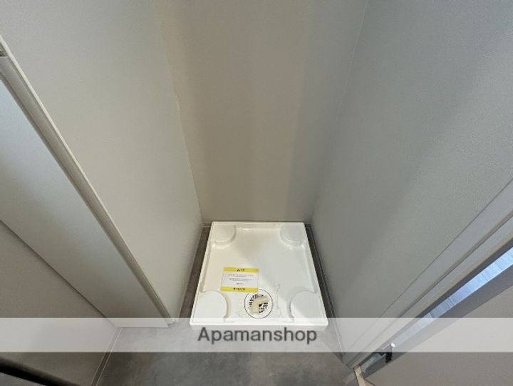 TOPAZ江坂の内装