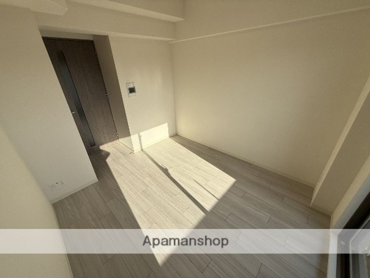 大阪府大阪市淀川区十八条1丁目の賃貸マンションの内装