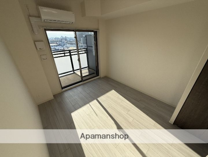 大阪府大阪市淀川区十八条1丁目の賃貸マンションの内装