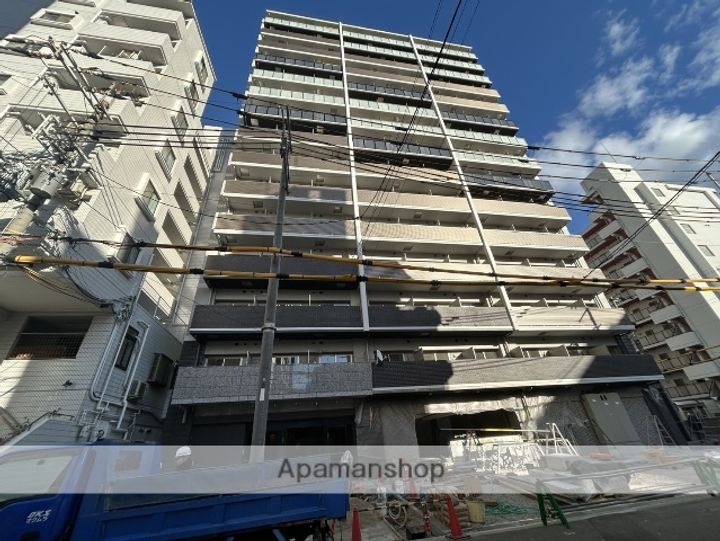 エスリード新大阪ザ・プレミアWESTの外観