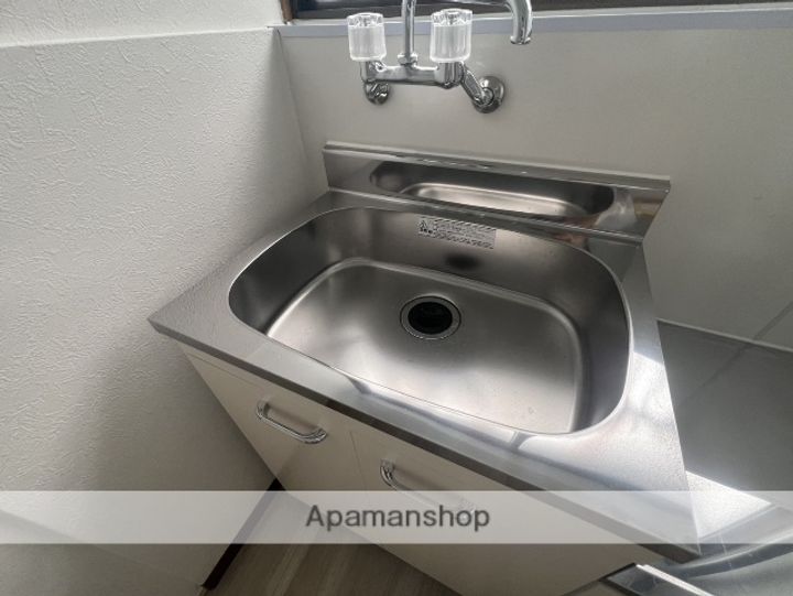 クレスト下新庄駅前の内装