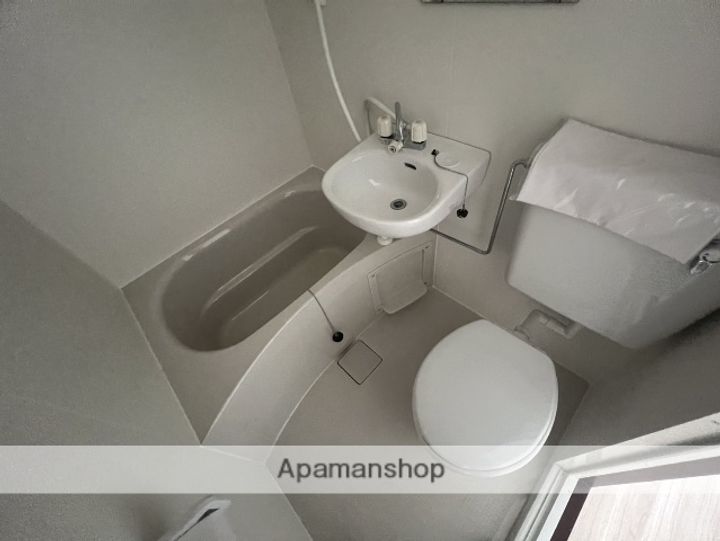 クレスト下新庄駅前の内装