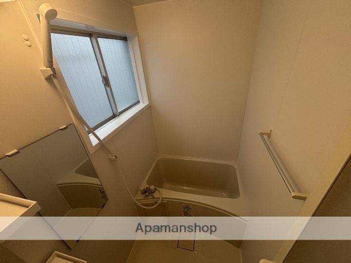 メゾン江坂(E)の風呂