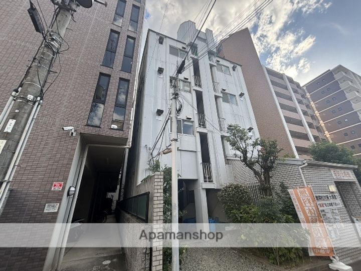 メゾン江坂(E)の外観