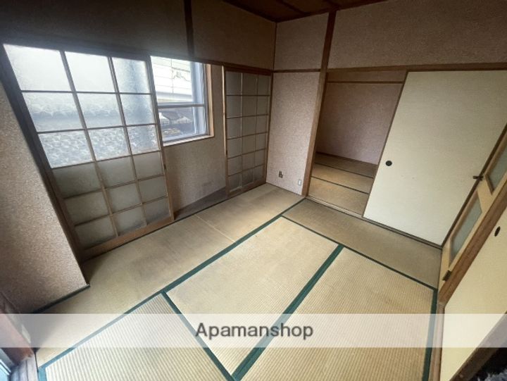 山ノ上ハイツの居間