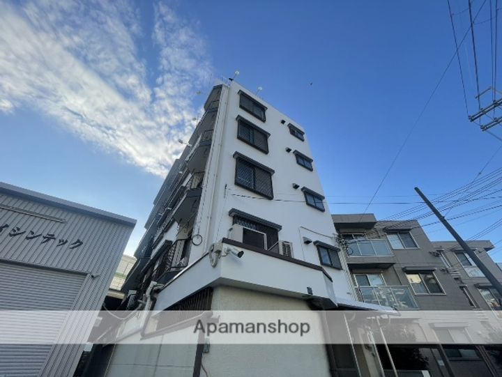 山ノ上ハイツの外観