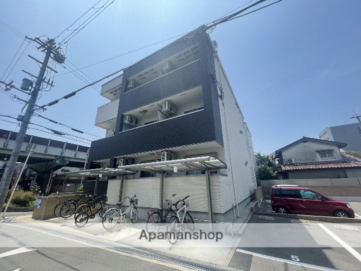 大阪府豊中市服部南町4丁目の賃貸アパートの外観