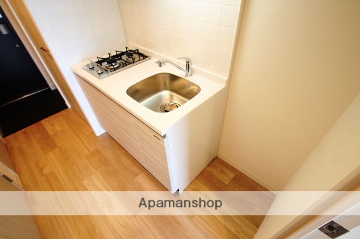 大阪府大阪市東淀川区東中島4丁目の賃貸マンションの内装