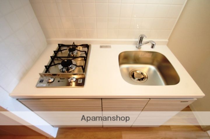 大阪府大阪市東淀川区東中島4丁目の賃貸マンションのキッチン