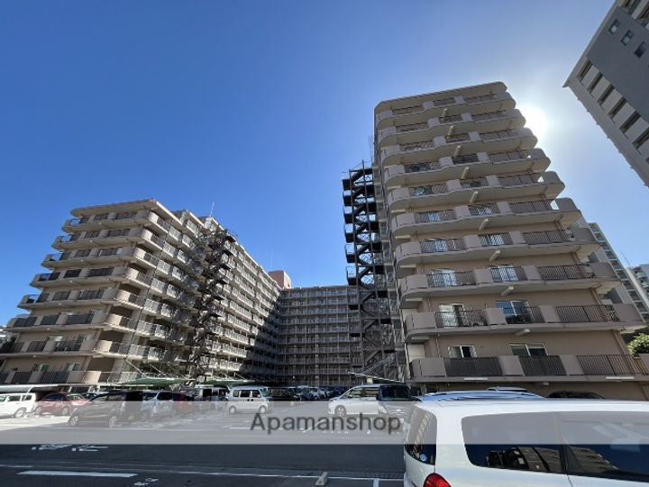 江坂江の木公園スカイハイツの外観