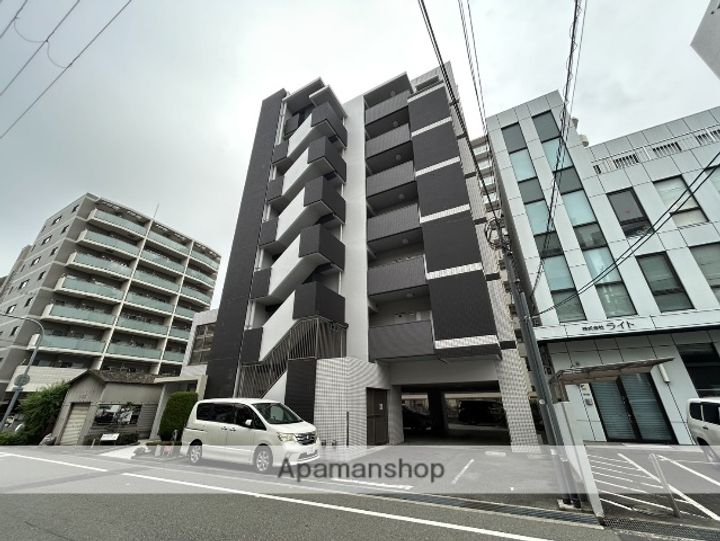 グランシャリオ江坂の外観