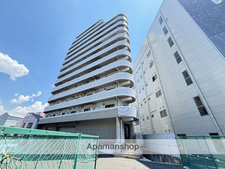 大阪府大阪市東淀川区東淡路1丁目の賃貸マンションの外観