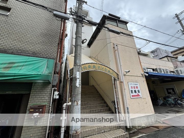 大阪府大阪市淀川区宮原2丁目の賃貸マンションの外観