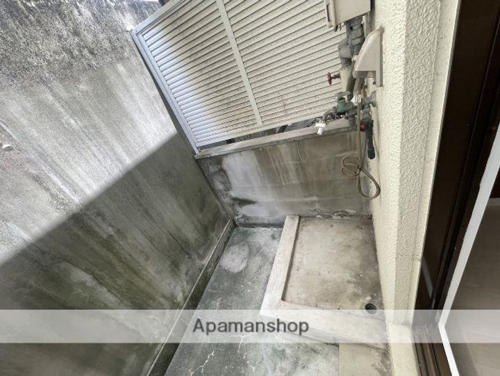 大阪府大阪市東淀川区下新庄6丁目の賃貸マンションの内装