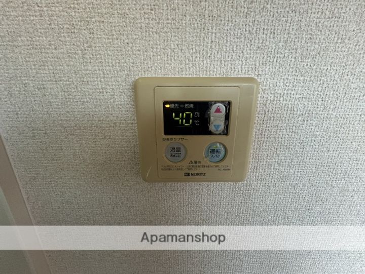 大阪府吹田市垂水町1丁目の賃貸マンションの内装