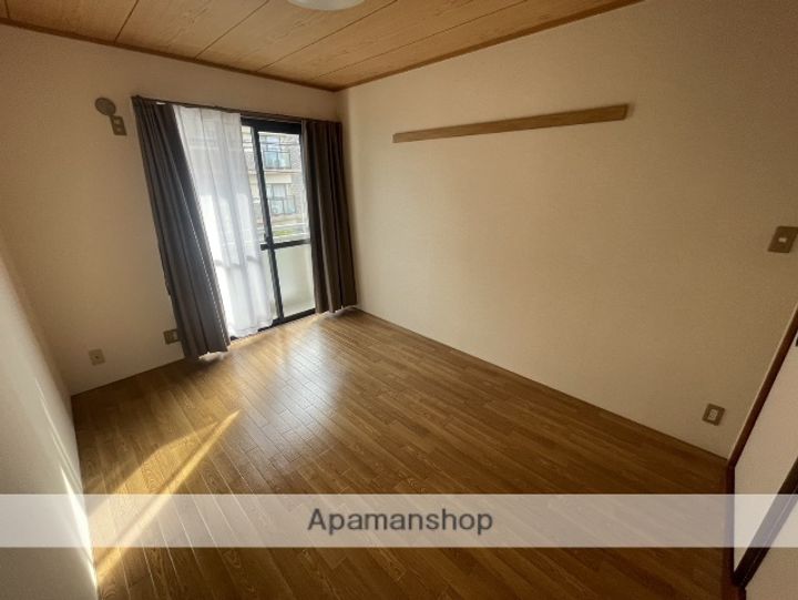 大阪府大阪市東淀川区大道南1丁目の賃貸アパートの内装