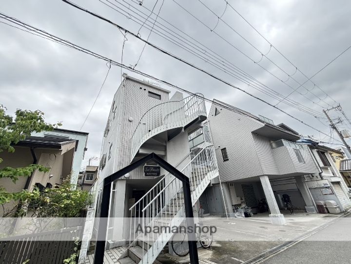 サンパレス21服部の外観