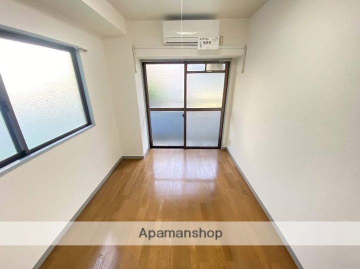 大阪府大阪市東淀川区小松1丁目(マンション)の賃貸物件の内装