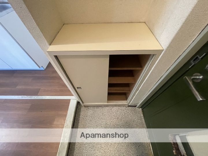 大阪府豊中市本町2丁目の賃貸マンションの内装