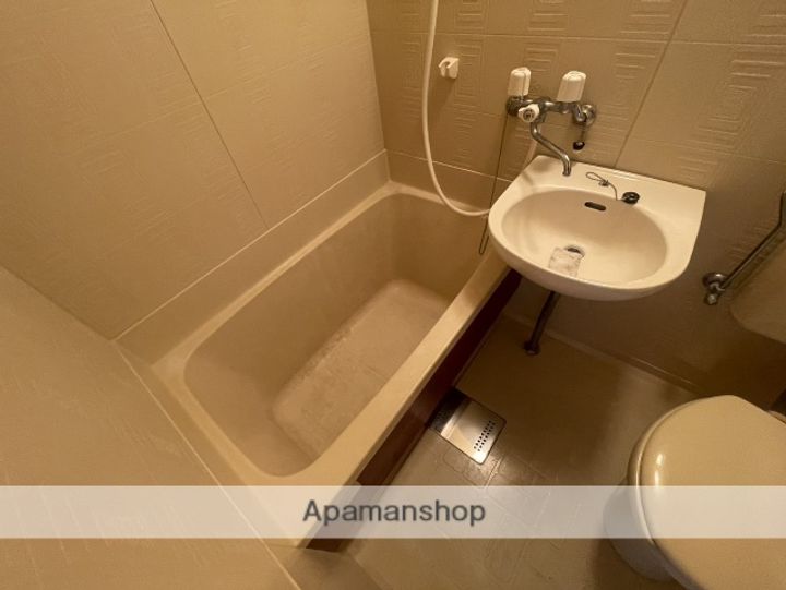 大阪府豊中市本町2丁目の賃貸マンションの風呂