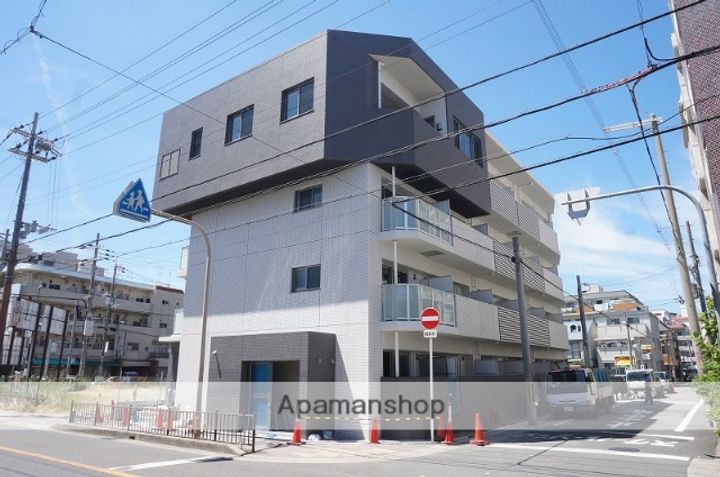 大阪府豊中市南桜塚2丁目の賃貸マンションの外観