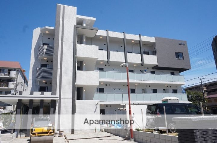 大阪府豊中市南桜塚2丁目の賃貸マンションの外観