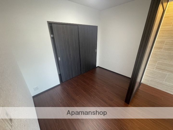 大阪府大阪市淀川区宮原1丁目の賃貸マンションの内装