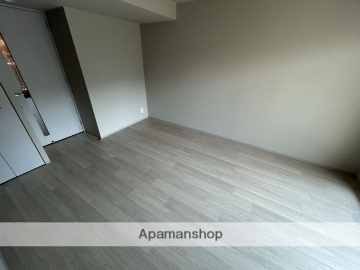 TOPAZ江坂の内装