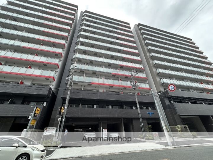 セレニテ新大阪グランデ ミリューの外観