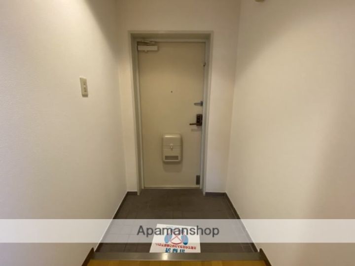 シャルマンエイトの玄関