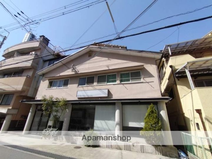坂本第二マンションの外観